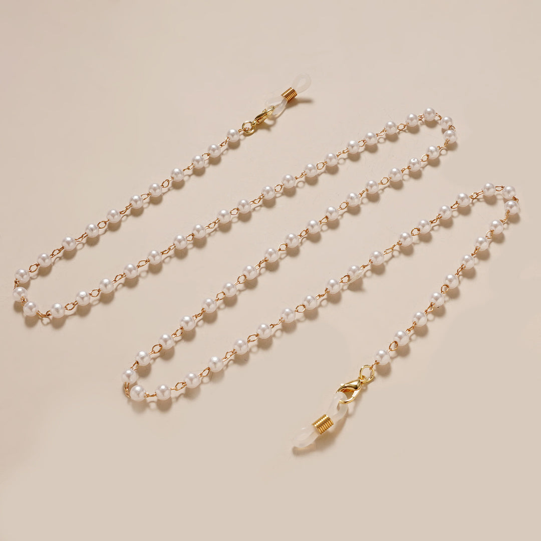 Chic Beaded Eyewear Chain Bowlift