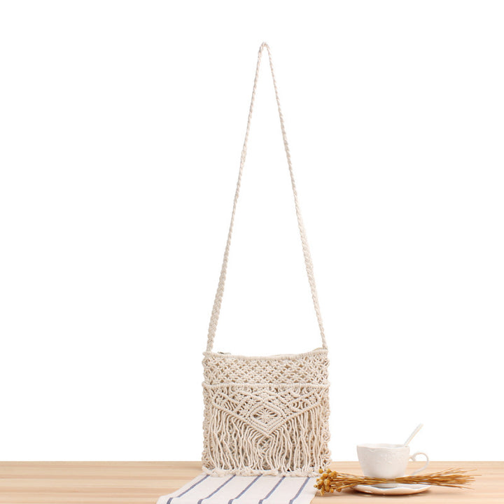 Macramé shoulder bag with fringed decoration Bowlift