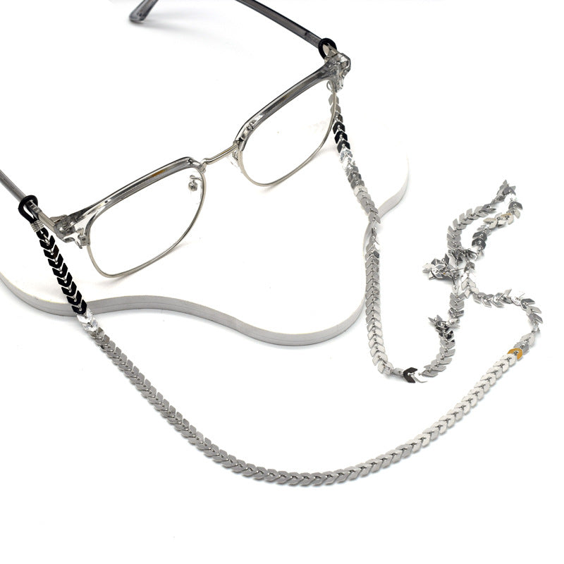 Elegant Gold Plated Eyewear Chain Bowlift