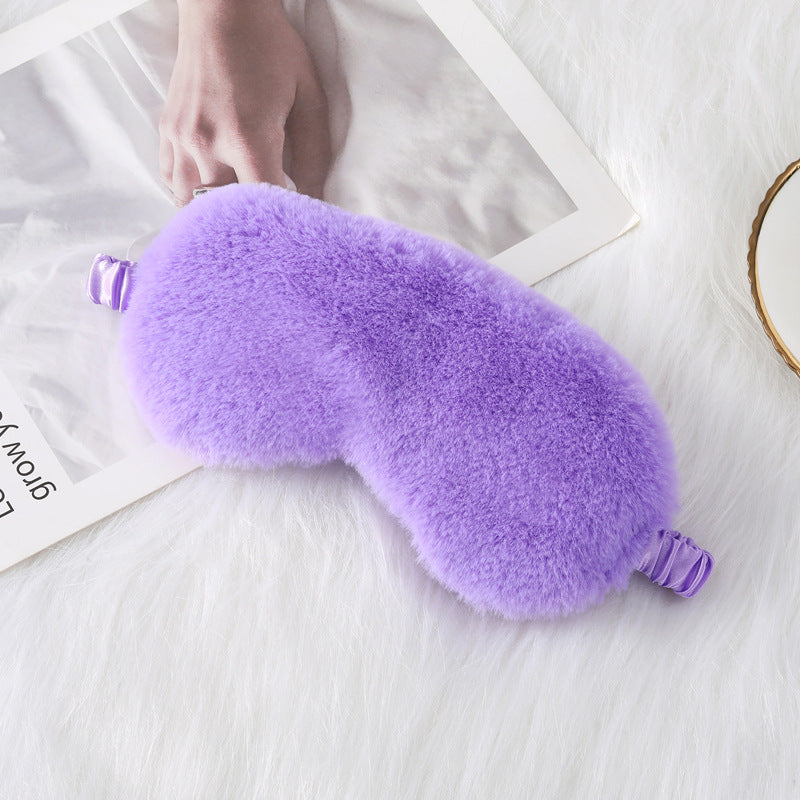 Women's cozy sleep mask made of plush with adjustable elastic band and lightproof inner lining Bowlift