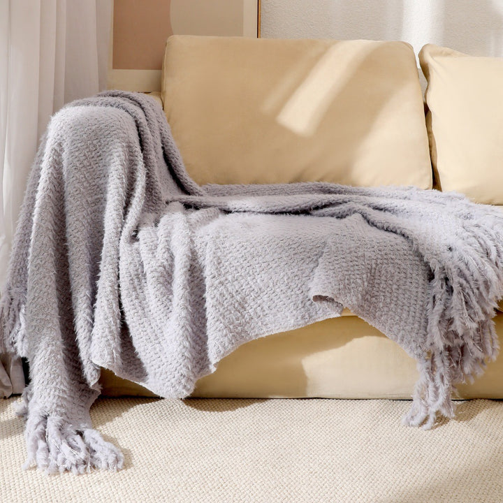 Soft Textured Throw Blanket Bowlift