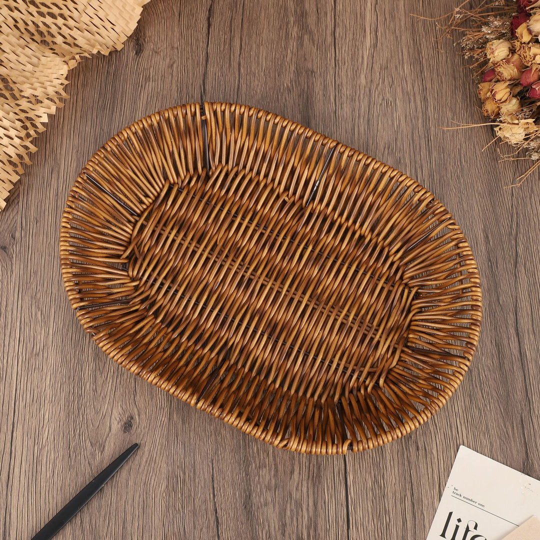 Decorative Heart-Shaped Bowl Bowlift
