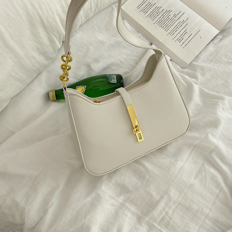 Modern Chic Handbag Bowlift