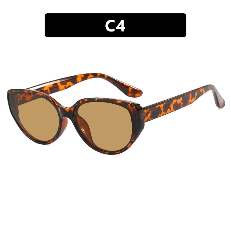 Ladies Cat-Eye Sunglasses with fashionable tortoiseshell pattern and UV protection Bowlift