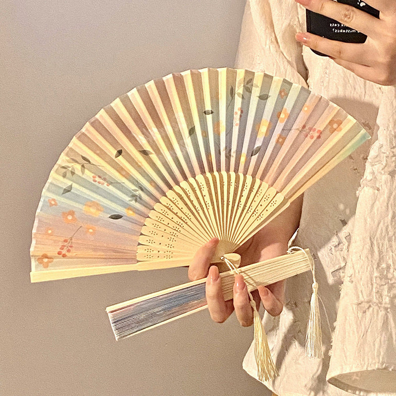 Hand fan made of high-quality natural material Bowlift