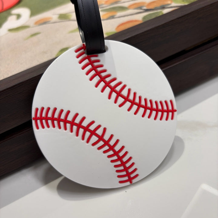 Basketball-Themed Luggage Tag Bowlift