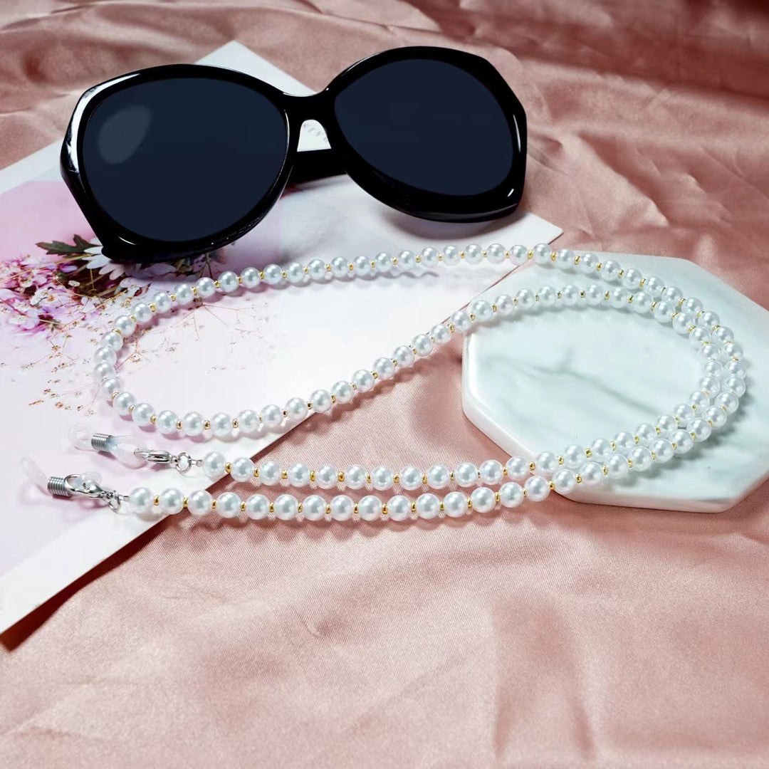 Pearl Beaded Eyewear Chain Bowlift