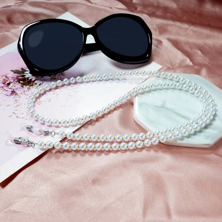 Pearl Beaded Eyewear Chain Bowlift
