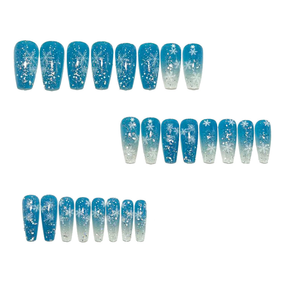Artificial nails in winter snowflake design Bowlift