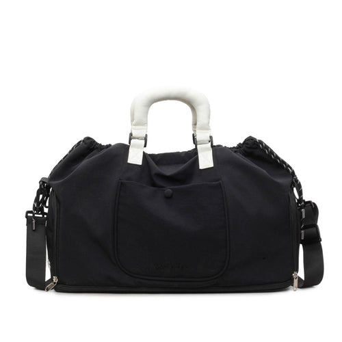 Versatile Travel Duffel with Adjustable Straps