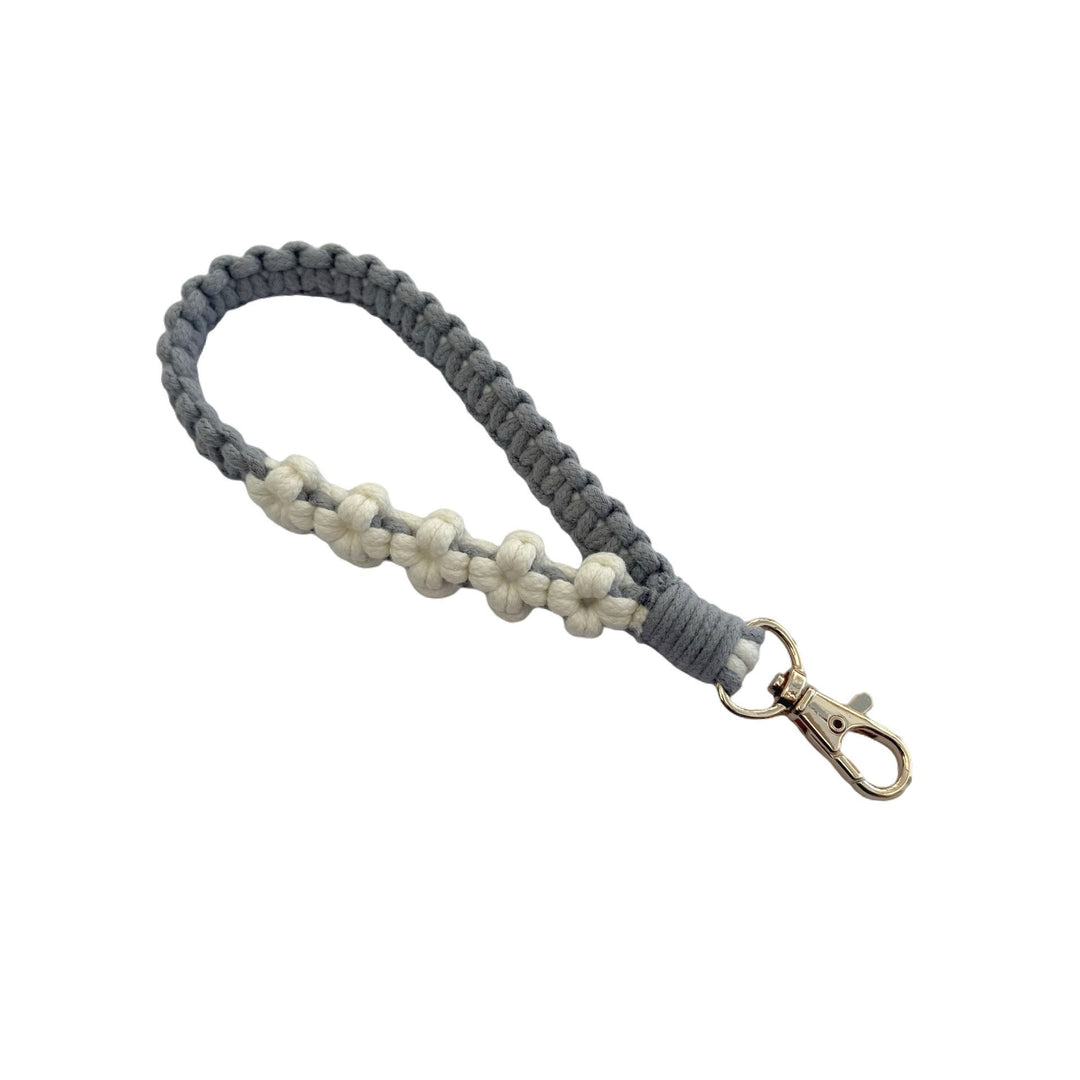Decorative Macrame Pet Leash Bowlift