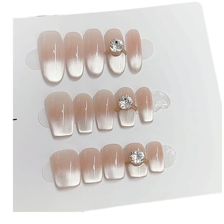 Press-On Nail Set Bowlift