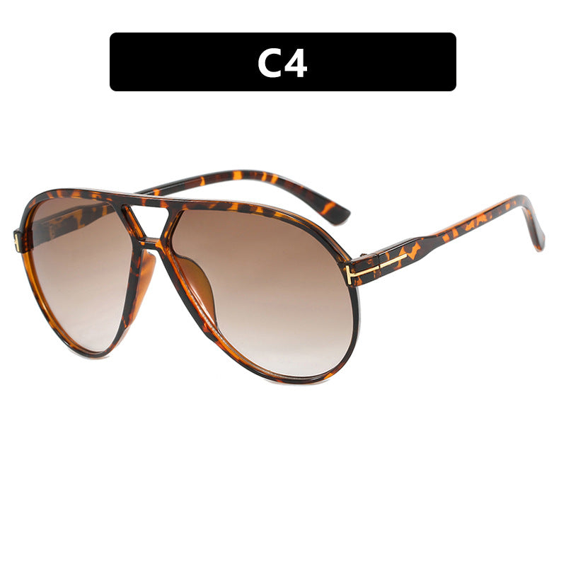 Women's fashionable sunglasses in stylish pilot look Bowlift