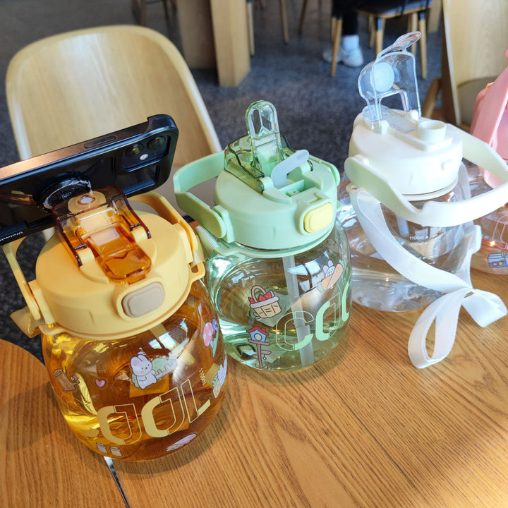 Women colorful and leak-proof water bottle with ergonomic carrying handle Bowlift