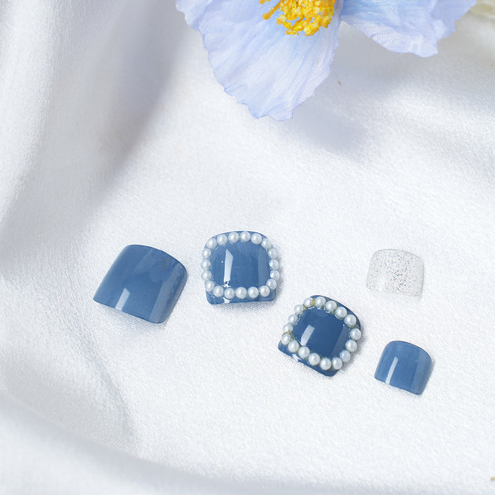 Elegant Pearl-Embellished Press-On Nail Set Bowlift