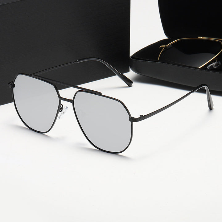 Women's stylish sunglasses with innovative metal frame Bowlift