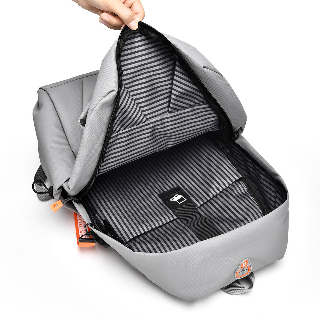 Highly functional backpack with flexible compartment arrangement Bowlift