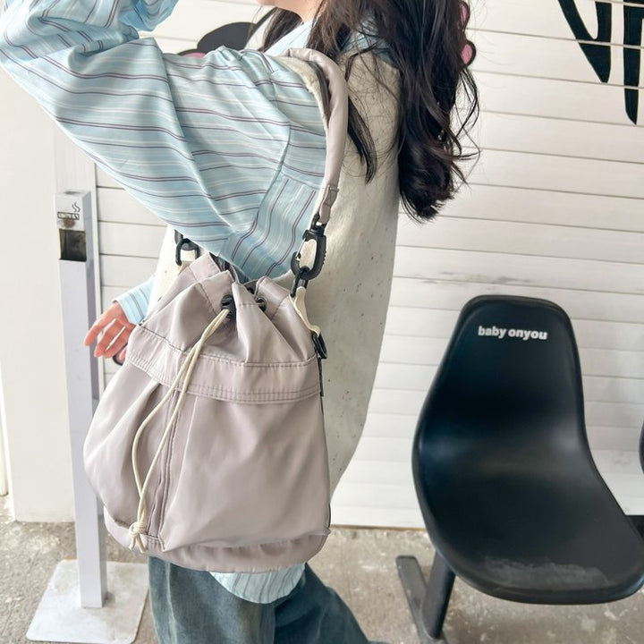 Stylish Bucket Handbag Bowlift