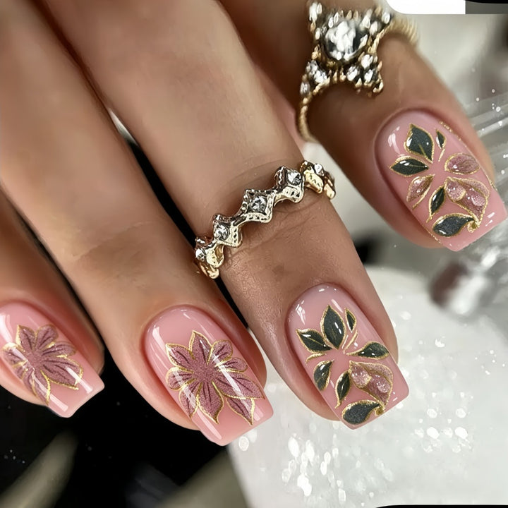 Artificial nails with romantic floral design Bowlift
