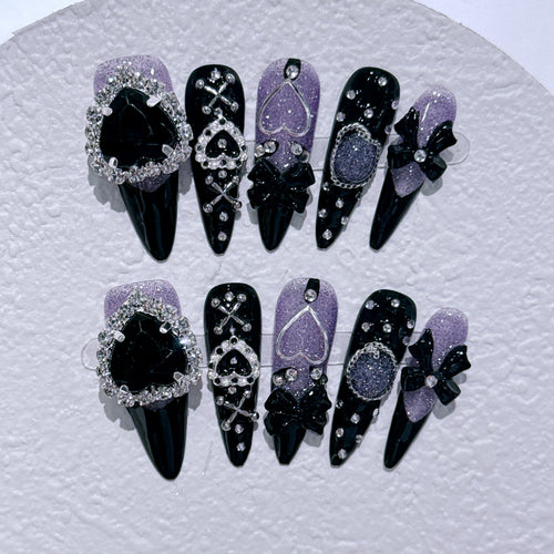 Decorative Gothic Press-On Nail Art Set