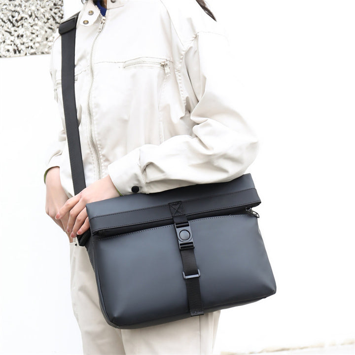 Water-Resistant Messenger Bag Bowlift