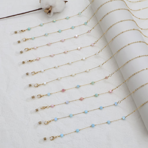 Elegant Gold Chain Necklace with Gemstones Bowlift