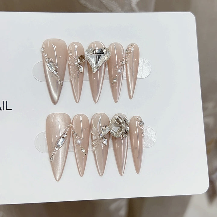 Elegant Press-On Nails Bowlift