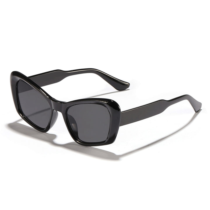 Women's designer sunglasses in unmistakable retro style Bowlift
