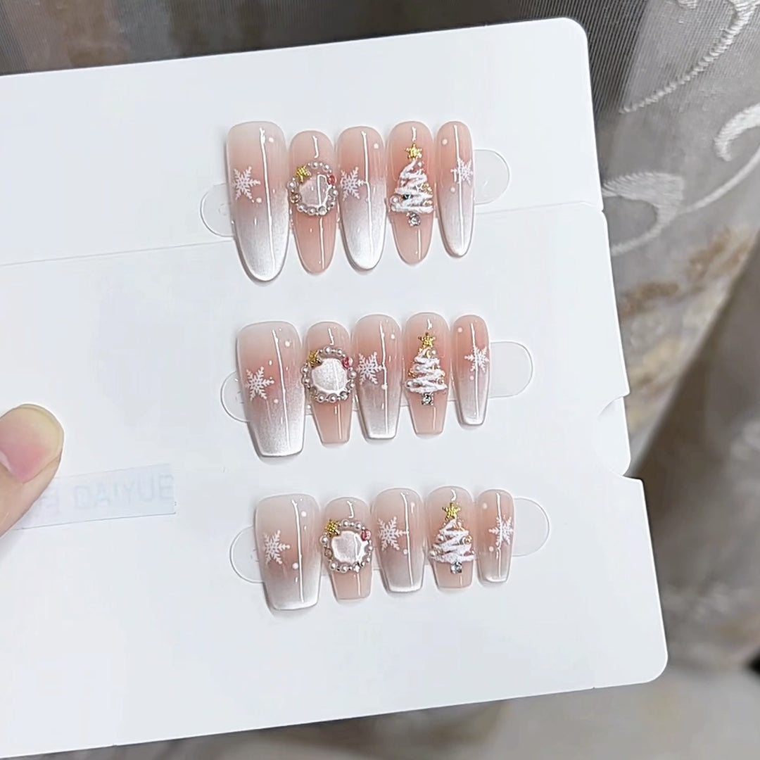 Festive-Themed Press-On Nail Set Bowlift