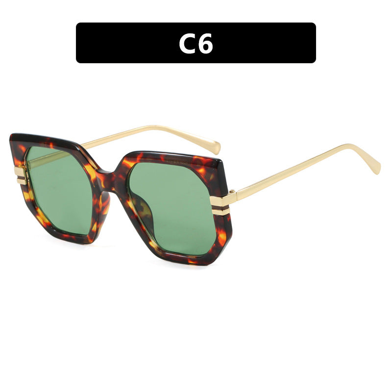 Women's geometric sunglasses with luxurious gold frame and polarized lenses Bowlift