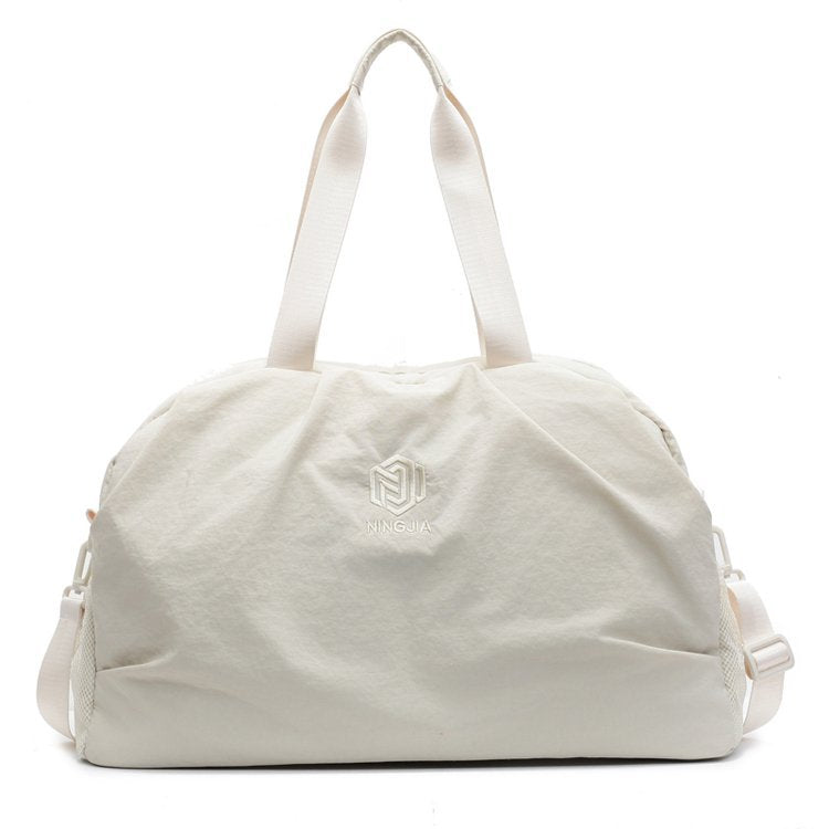 Versatile Multi-Pocket Travel Duffel