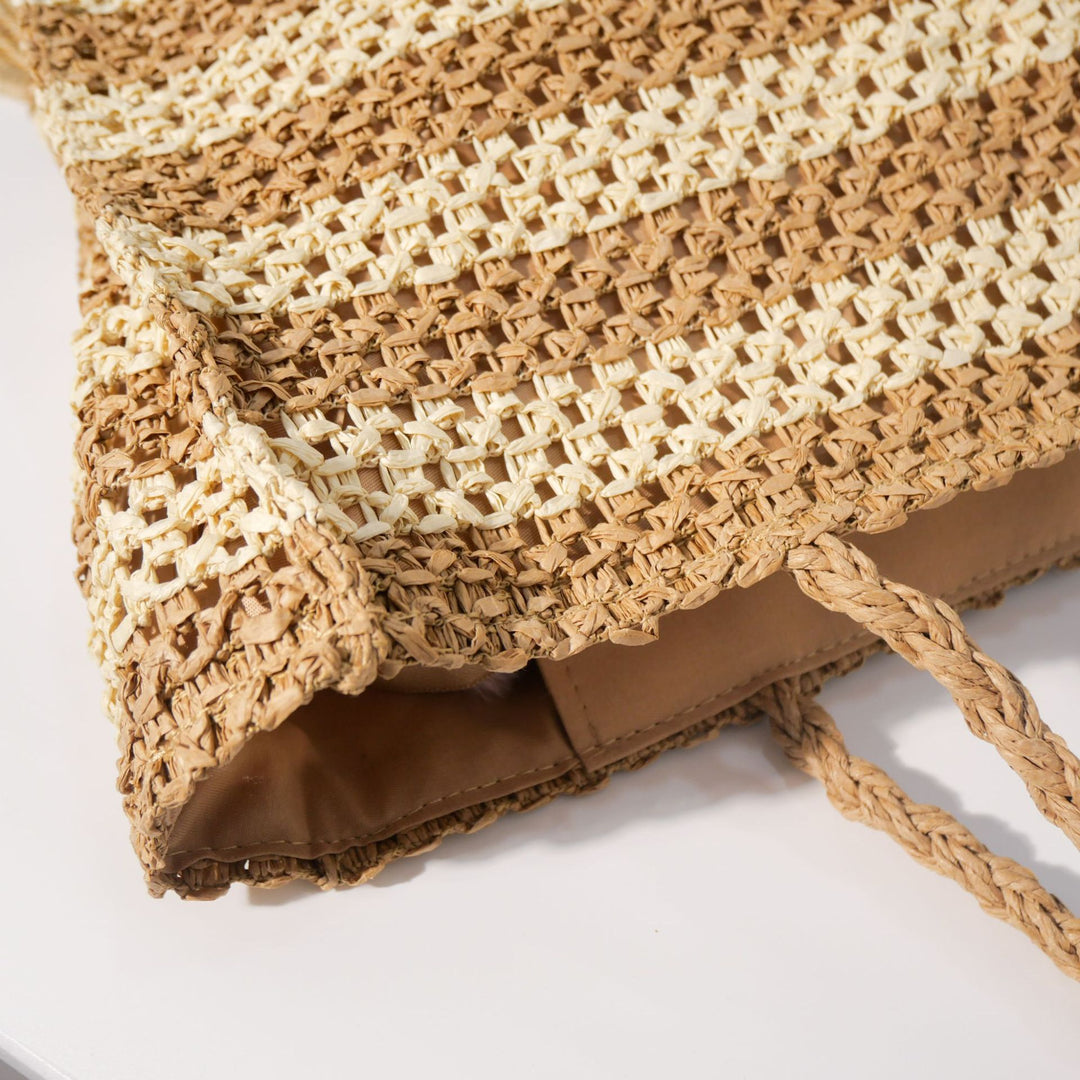 Spacious straw tote bag with modern structural design Bowlift