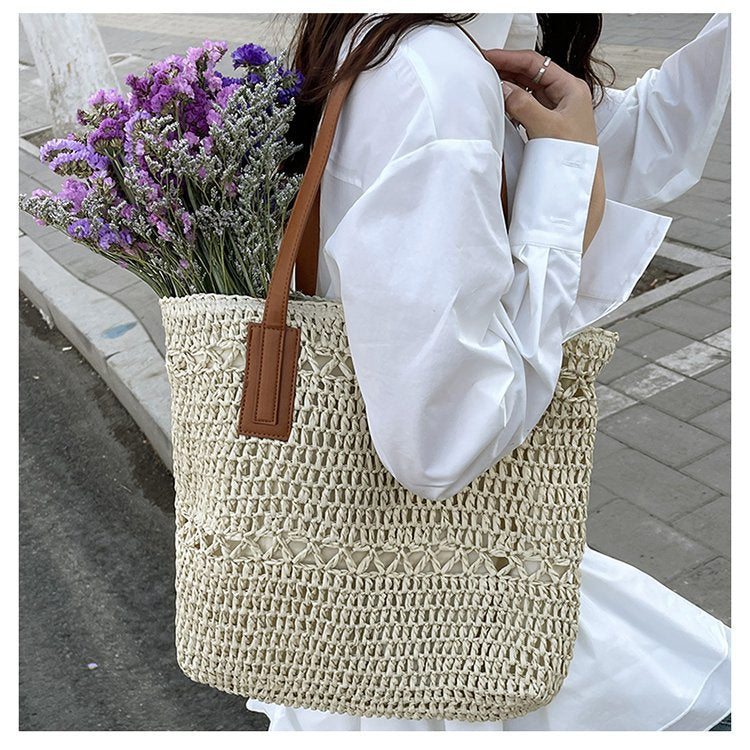 Handmade beach bag with wide leather handles Bowlift