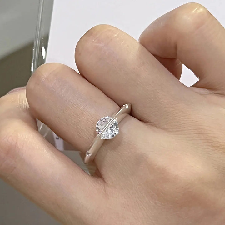 BowLift | StellarRing™ Astro-Inspired Brilliance