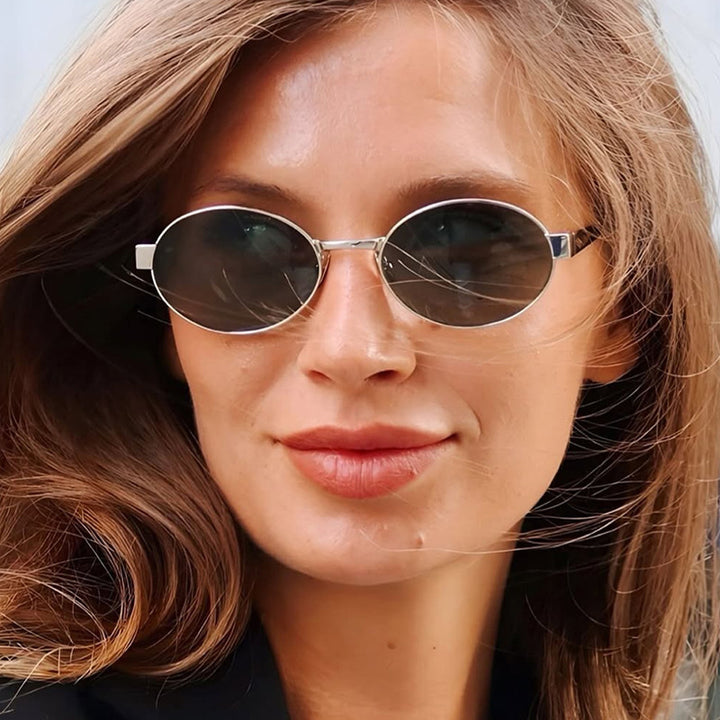 Women's round glasses with elegant metal frame and adjustable nose pads Bowlift