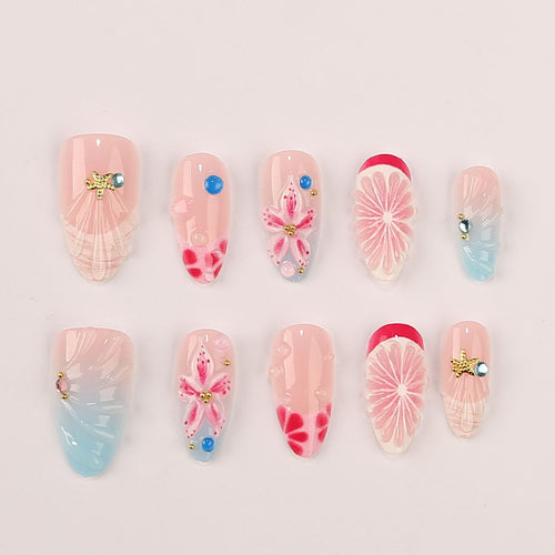 Seashell-Inspired Press-On Nail Art Set