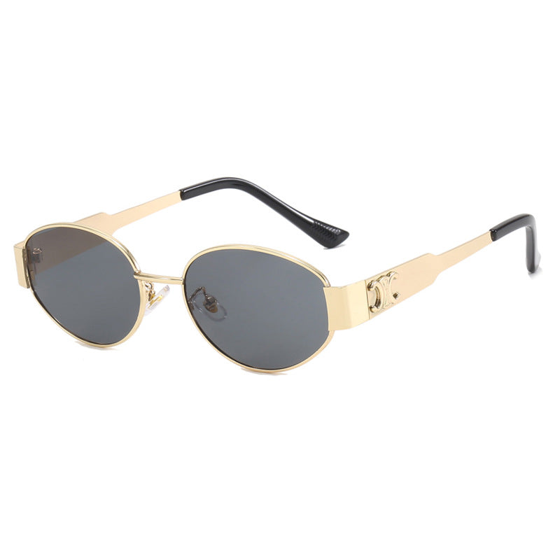 Ladies fashionable sunglasses in an elegant oval design with a sturdy metal frame Bowlift