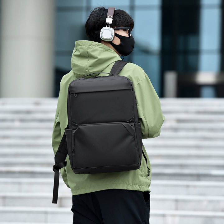 Sleek multifunctional tech-ready Backpack Bowlift