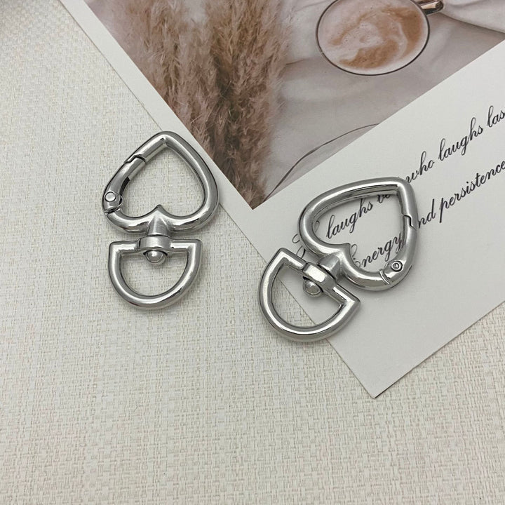 Heart-Shaped Clip Hook Bowlift