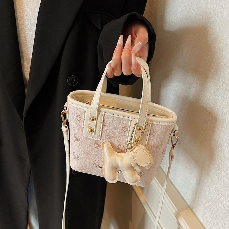 Compact Crossbody Handbag Bowlift