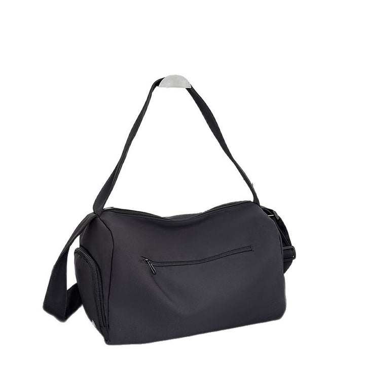 Versatile Multi-Pocket Gym Duffle Bowlift