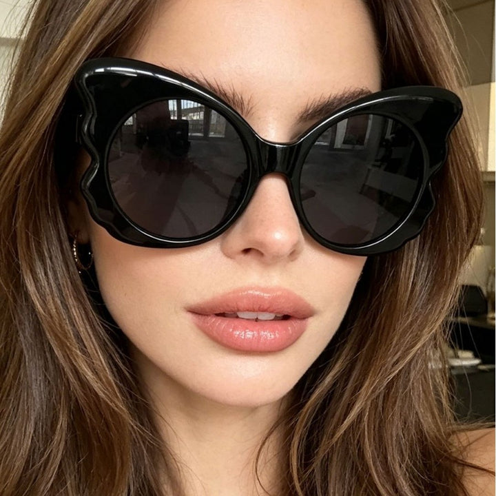 Women's Cat-Eye Sunglasses with Unique Frame Design and UV Protection Bowlift