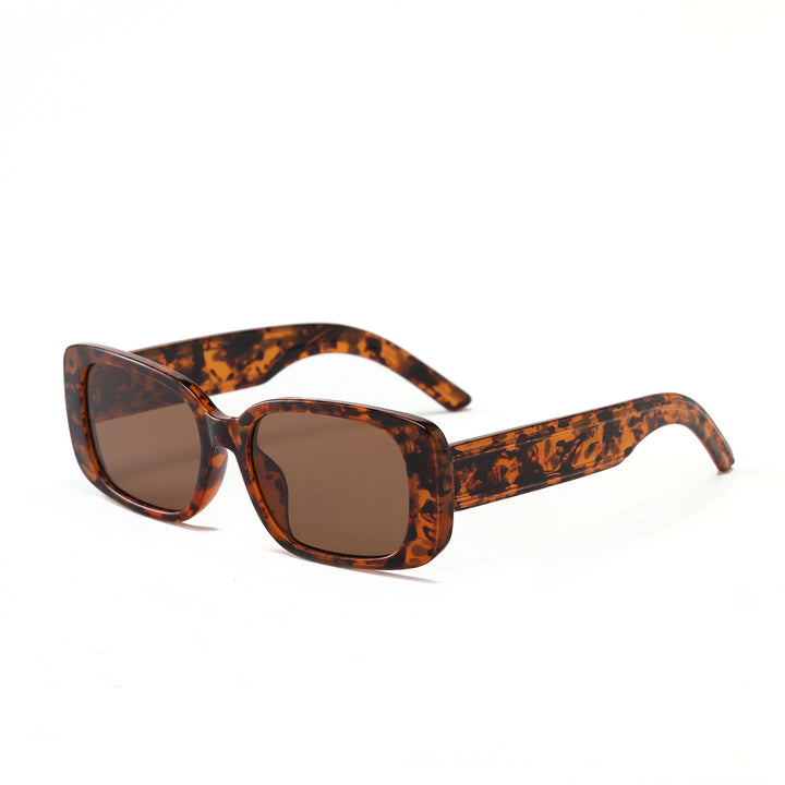 Ladies rectangular sunglasses with stylish frame Bowlift