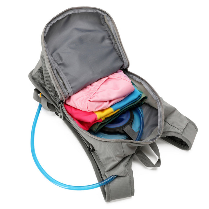 Unisex nan lightweight daypack with hydration system compatibility, breathable mesh side pockets and elastic cord attachment Bowlift