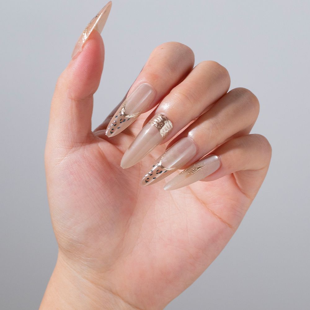 Artistic Stiletto Press-On Nail Set Bowlift