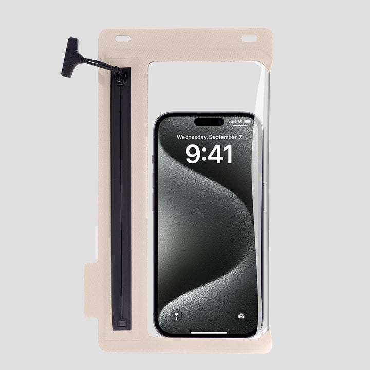 Swimmable smartphone case Bowlift