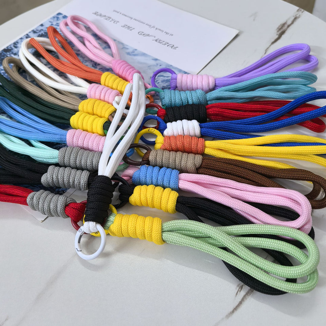 Stylish Keychain Holder Bowlift