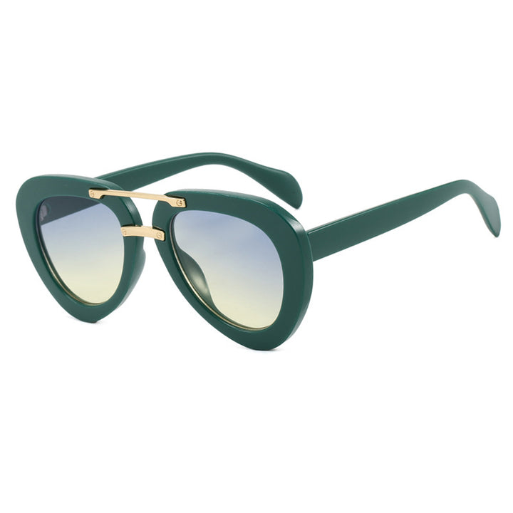 Womens extravagant sunglasses in modern heart design Bowlift