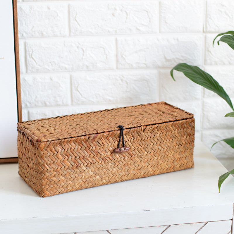 Unisex storage box made of handwoven natural material Bowlift