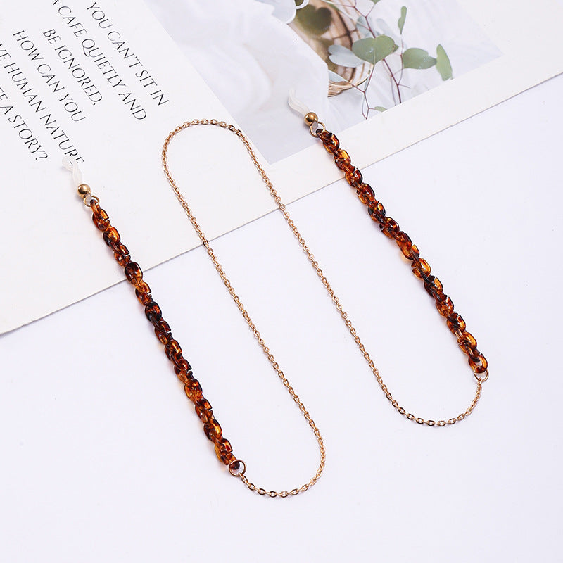 Eyewear Chain Bowlift